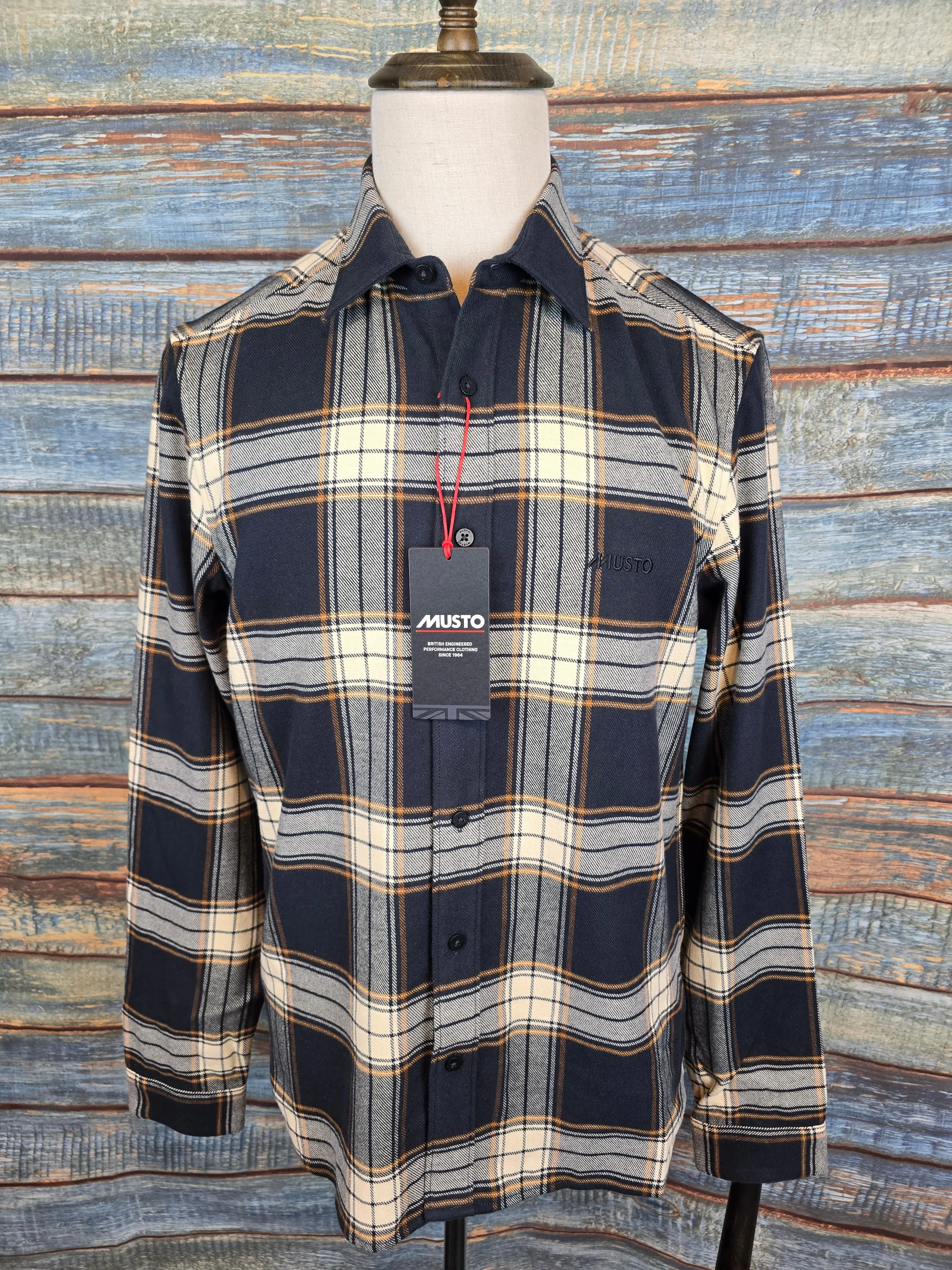 MUSTO MEN'S LONG-SLEEVE PLAID SHIRTS