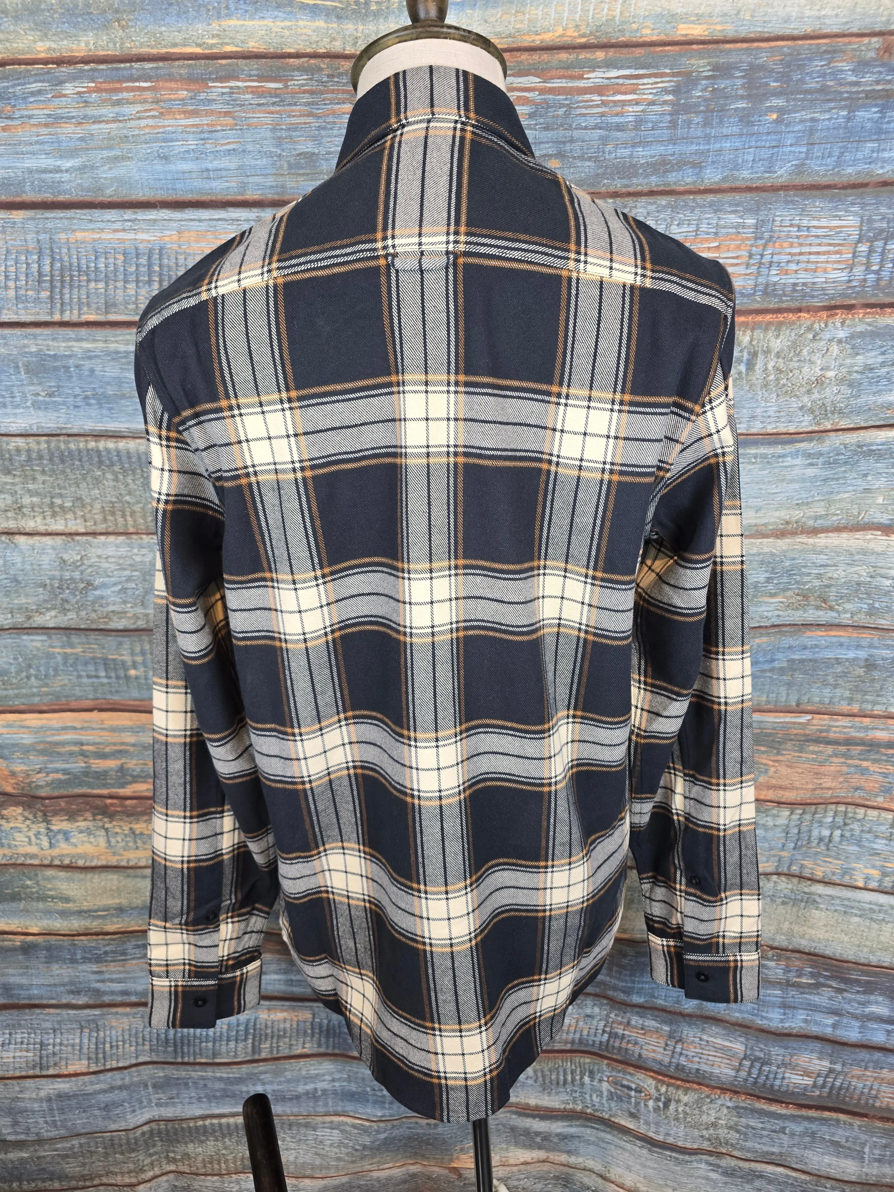 MUSTO MEN'S LONG-SLEEVE PLAID SHIRTS